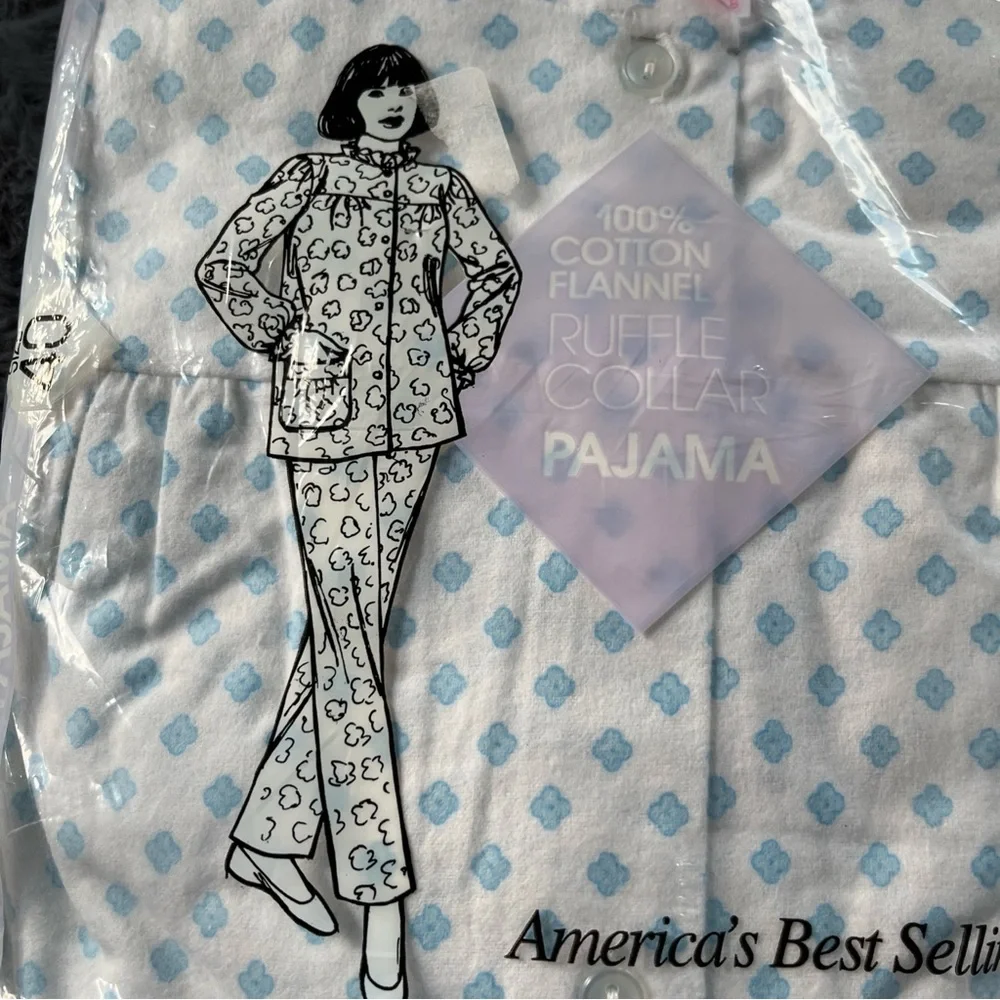 VNT Sears Carriage Court Women’s Pajamas 100% Cotton Blue/white Ruffle Collar - Picture 6 of 6